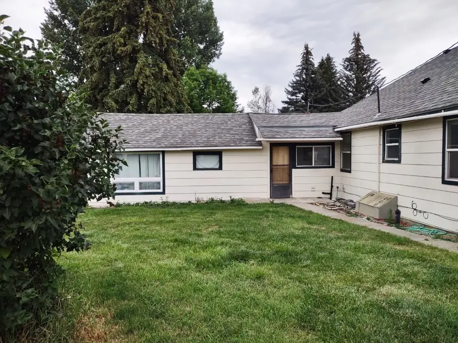 304 S West St, Chewelah, WA 99109 - #3