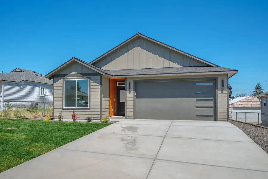 2011 E Longfellow Ave, Spokane, WA 99207 - #3