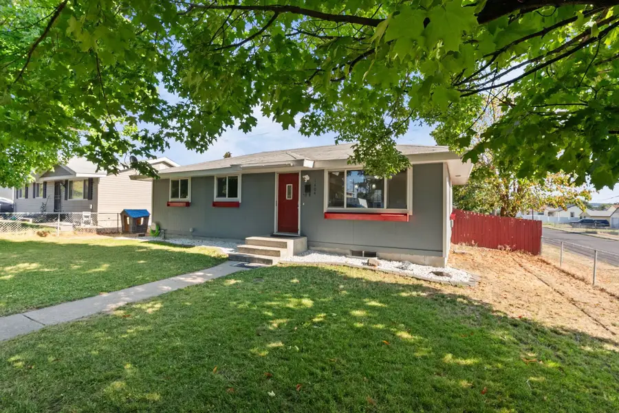 1404 E Gordon Ct, Spokane, WA 99207 - #3