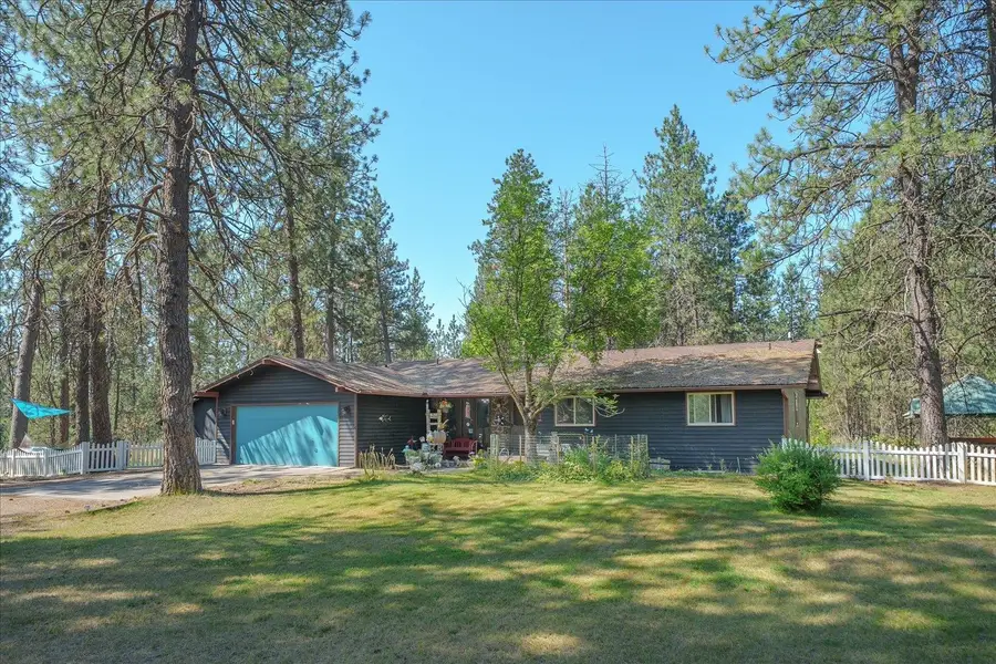 25311 N Lords Ln, Chattaroy, WA 99003 - #3