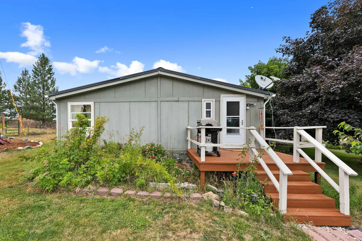 32002 N Spotted Rd, Deer Park, WA 99006 - #1