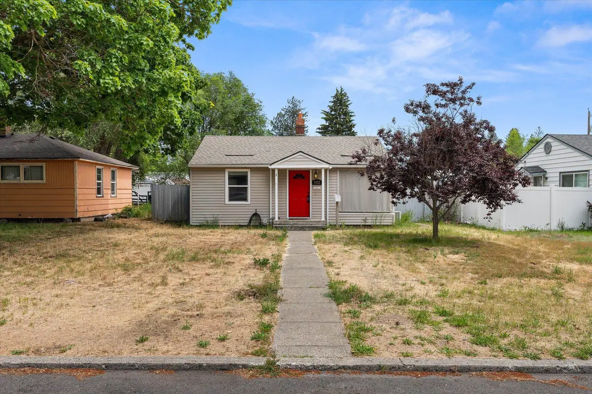 5522 N Cannon St, Spokane, WA 99205 - #1