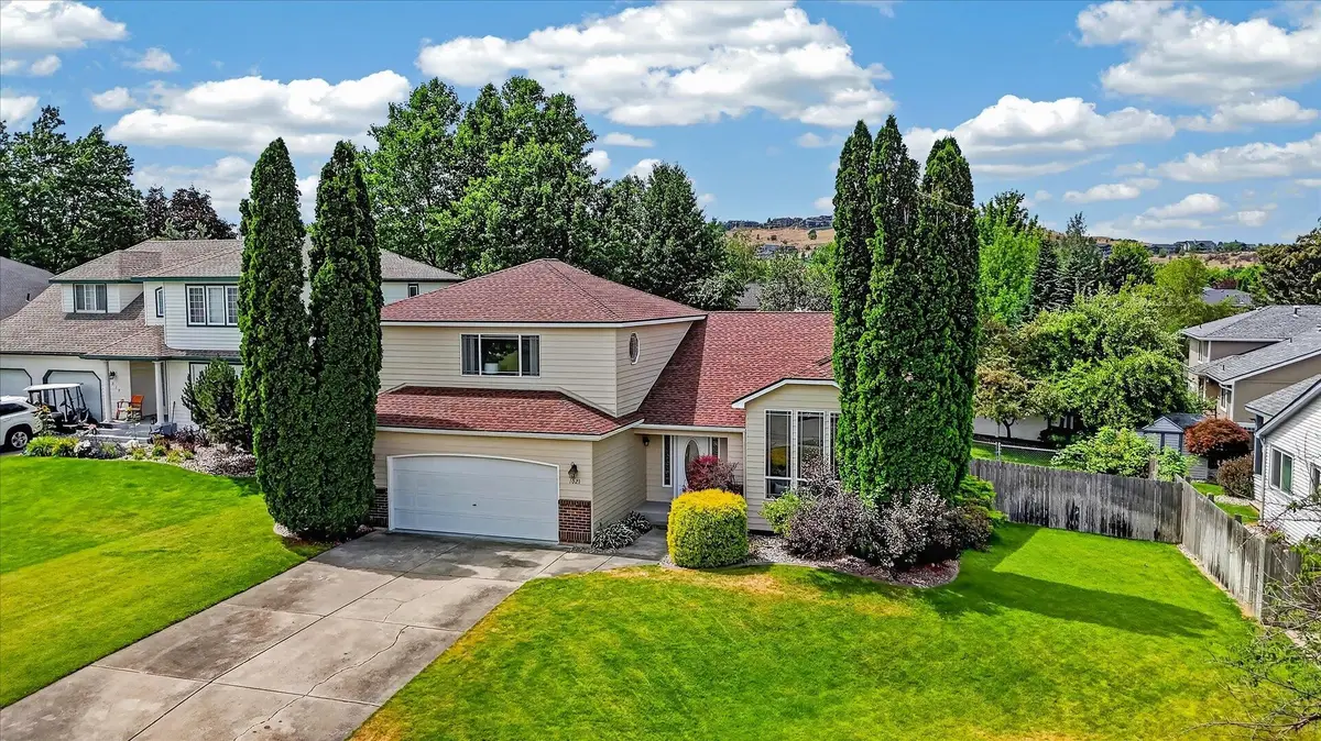 1021 N Drury Ct, Liberty Lake, WA 99019 - #1