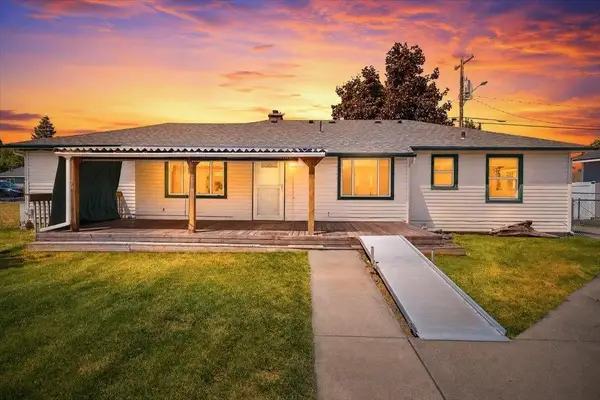 9522 E Valleyway Ave, Spokane, WA 99206