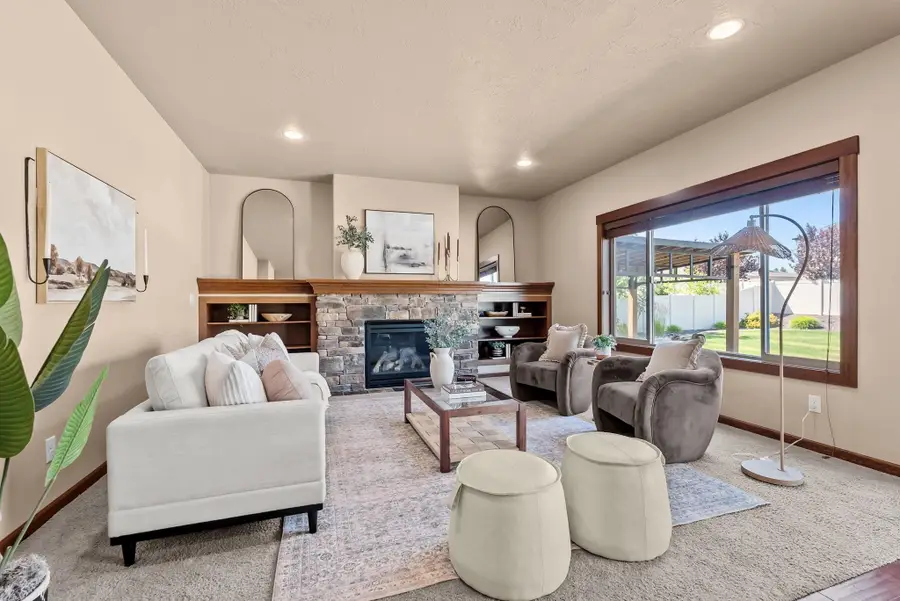 17709 E Daystar Rd, Greenacres, WA 99016 - #3