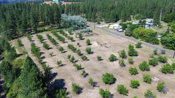 1244 Peachcrest Rd, Kettle Falls, WA 99141