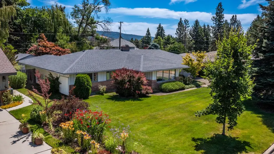 4315 S Stone St, Spokane, WA 99223 - #3