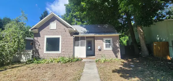 906 S Greene St, Spokane, WA 99202