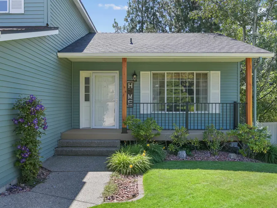 7902 E Woodland Park Dr, Spokane, WA 99212 - #3