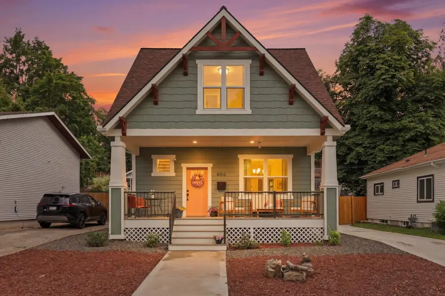 806 E 10th Ave, Spokane, WA 99202 - #2