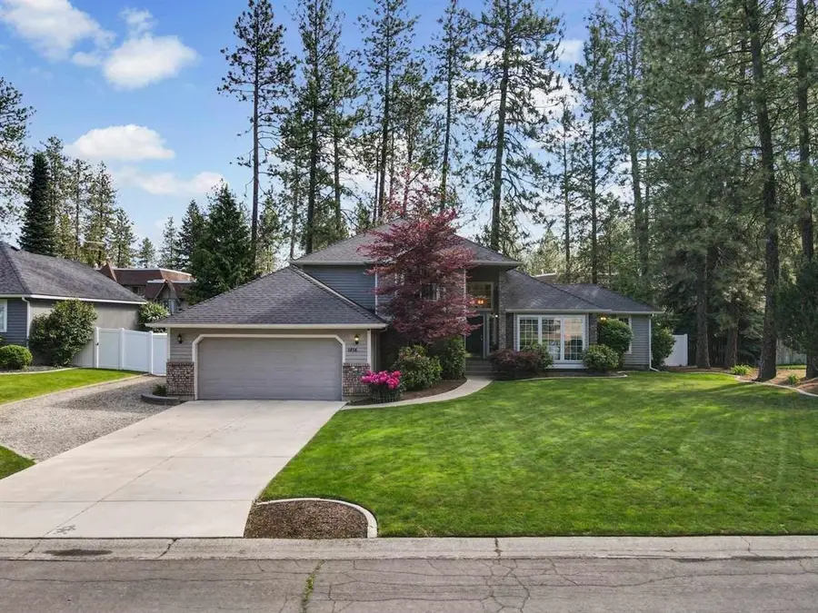 1216 W Candlewood Ct, Spokane, WA 99218 - #2