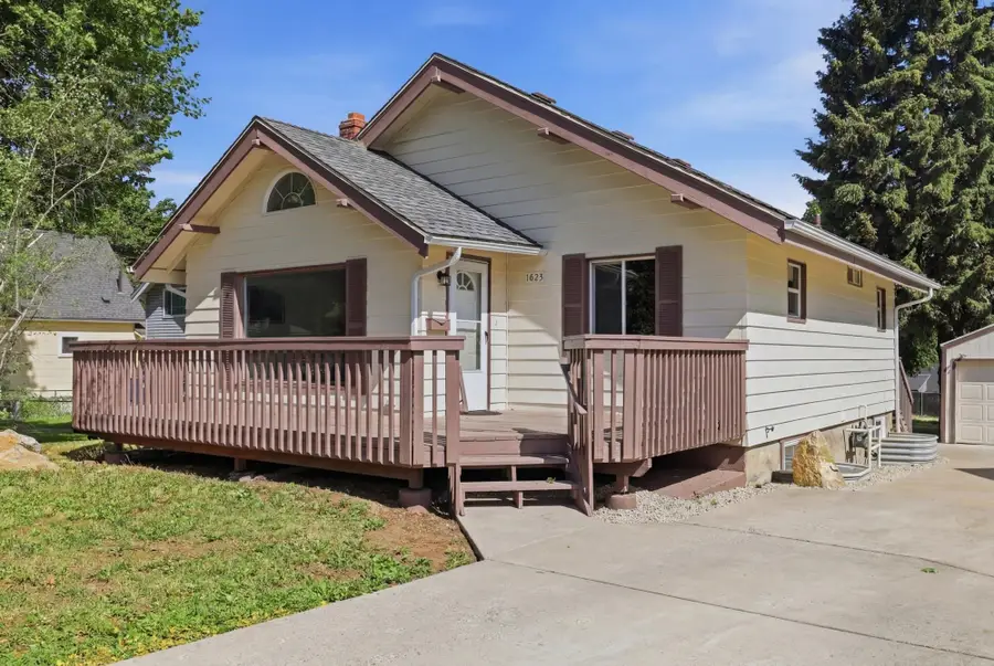 1623 E 15th Ave, Spokane, WA 99203 - #3