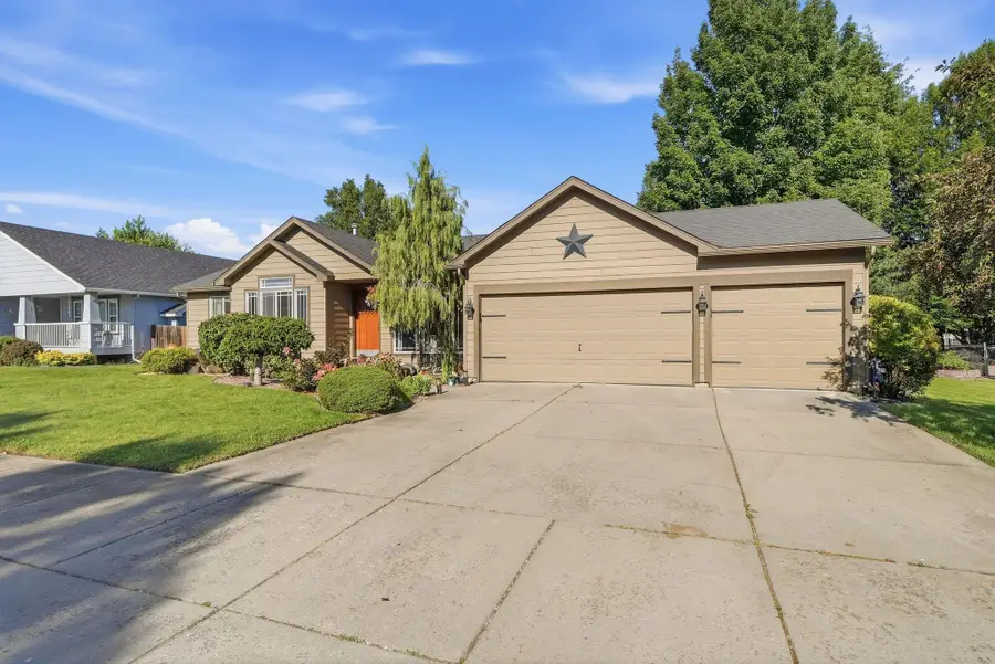 1111 S Newer Ct, Spokane Valley, WA 99037 - #2