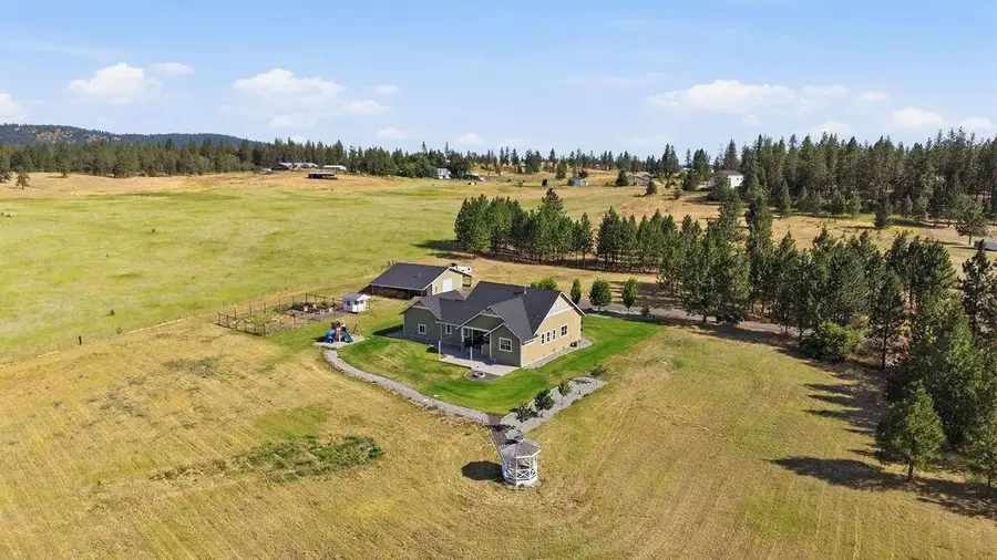 5748 Jergens Rd, Nine Mile Falls, WA 99026 - #3