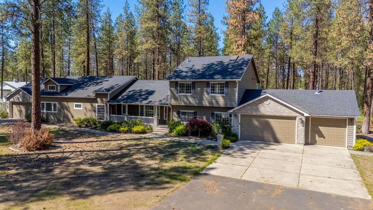 4911 E Greenbluff Rd, Colbert, WA 99005 - #1