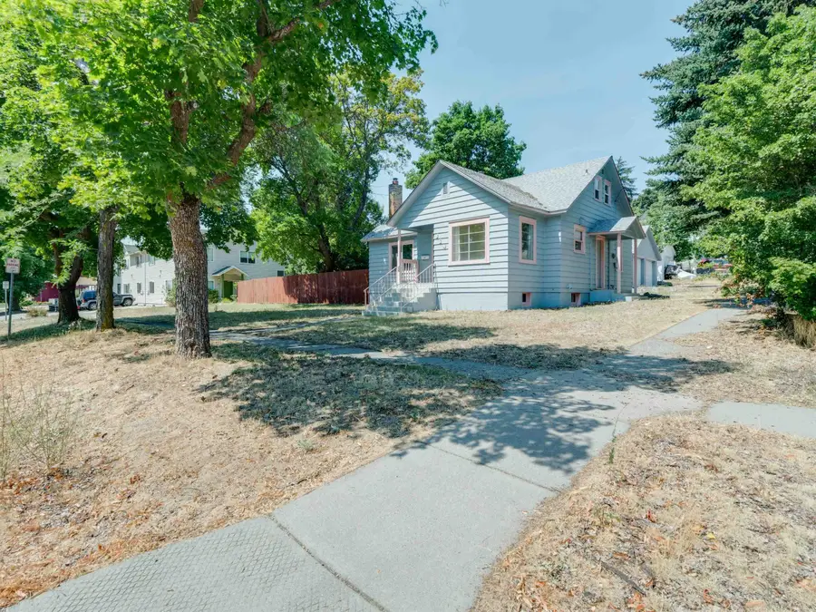 324 4th St, Cheney, WA 99004 - #3
