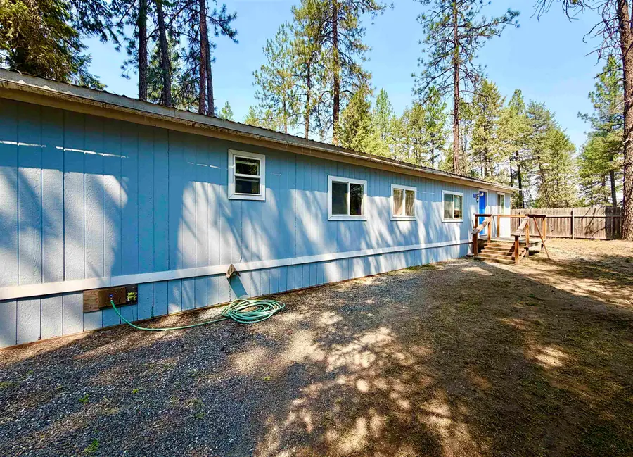 3276 Viewridge Ln, Valley, WA 99148 - #3