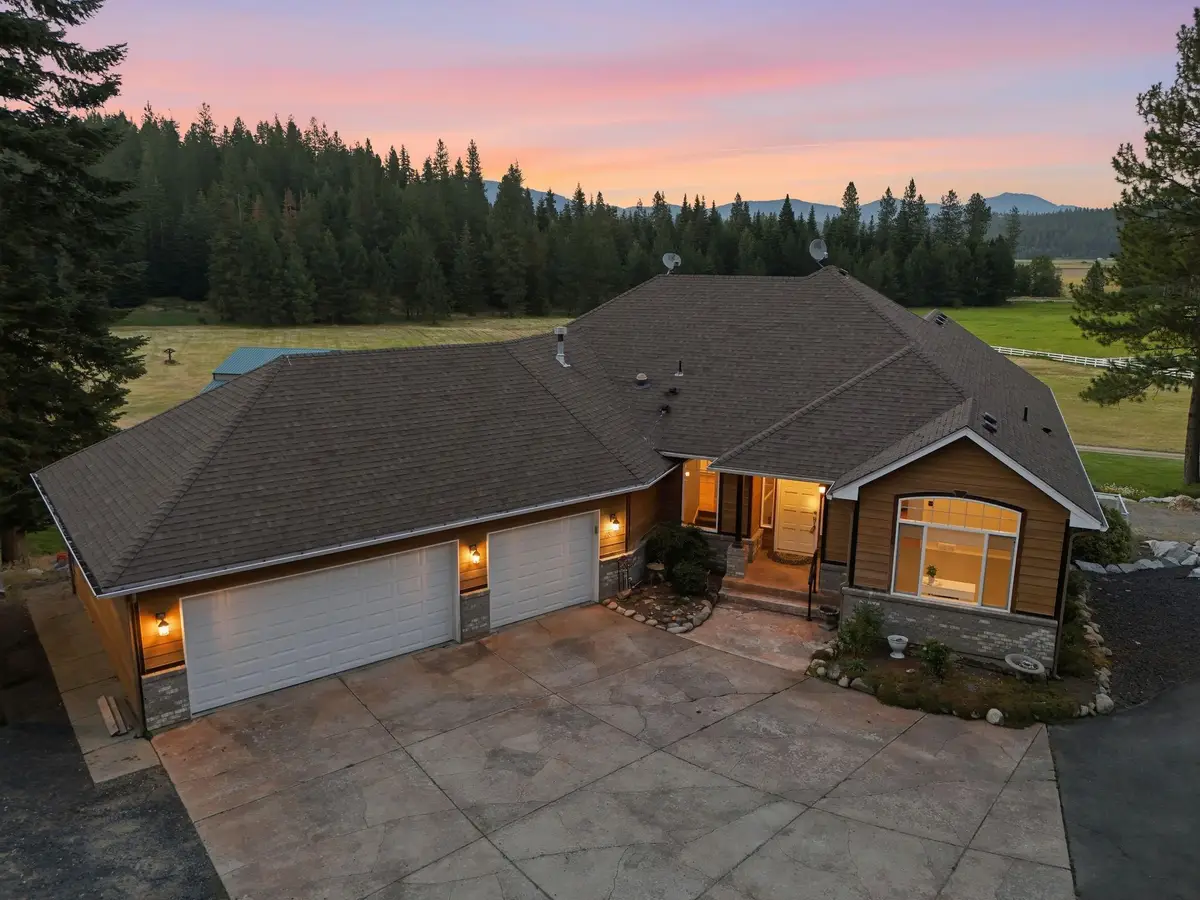 23815 E Winter Pine Ln, Newman Lake, WA 99025 - #1