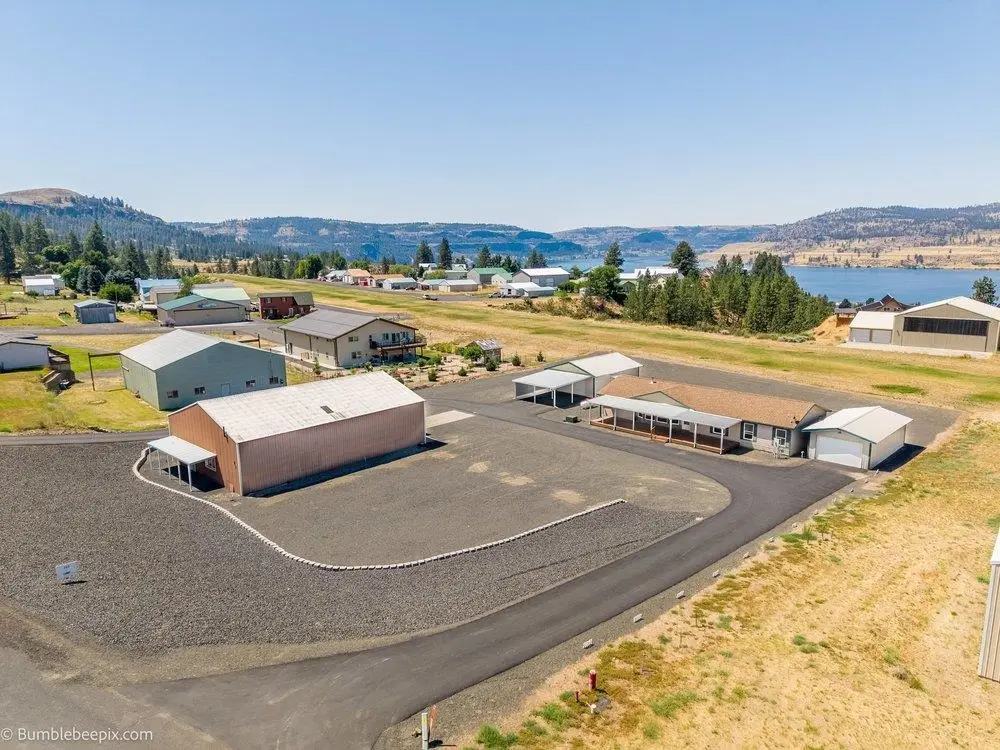 202 Airport Way, Seven Bays, WA 99122 - #1