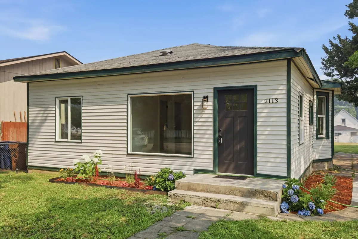 2113 E 5th Ave, Spokane, WA 99202 - #1