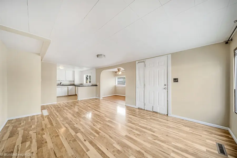 810 S University Rd, Spokane Valley, WA 99206 - #3
