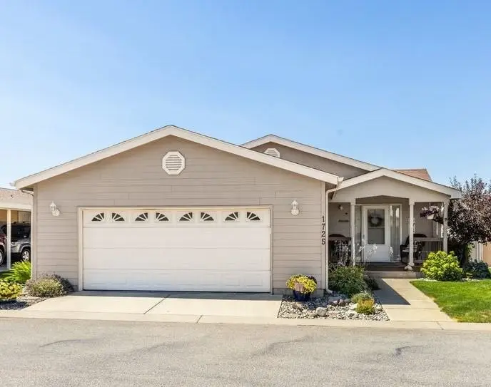 1725 N Hodges Ln, Spokane Valley, WA 99016 - #2