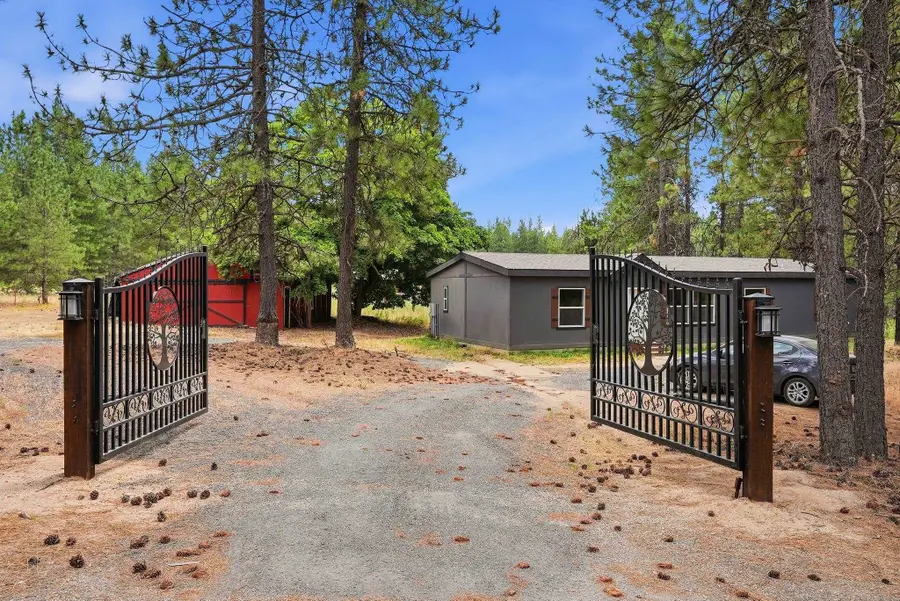 11914 E Laurel Rd, Elk, WA 99009 - #3