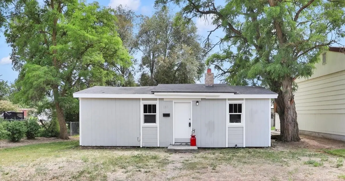 1211 W Bismark Ave, Spokane, WA 99205 - #1