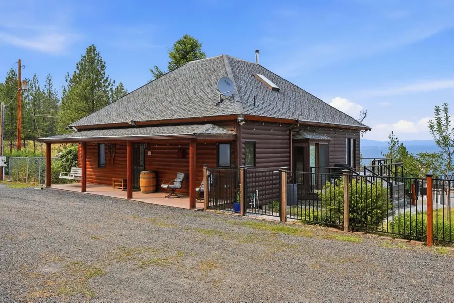 13308 W Pine Bluff Rd, Nine Mile Falls, WA 99026 - #2
