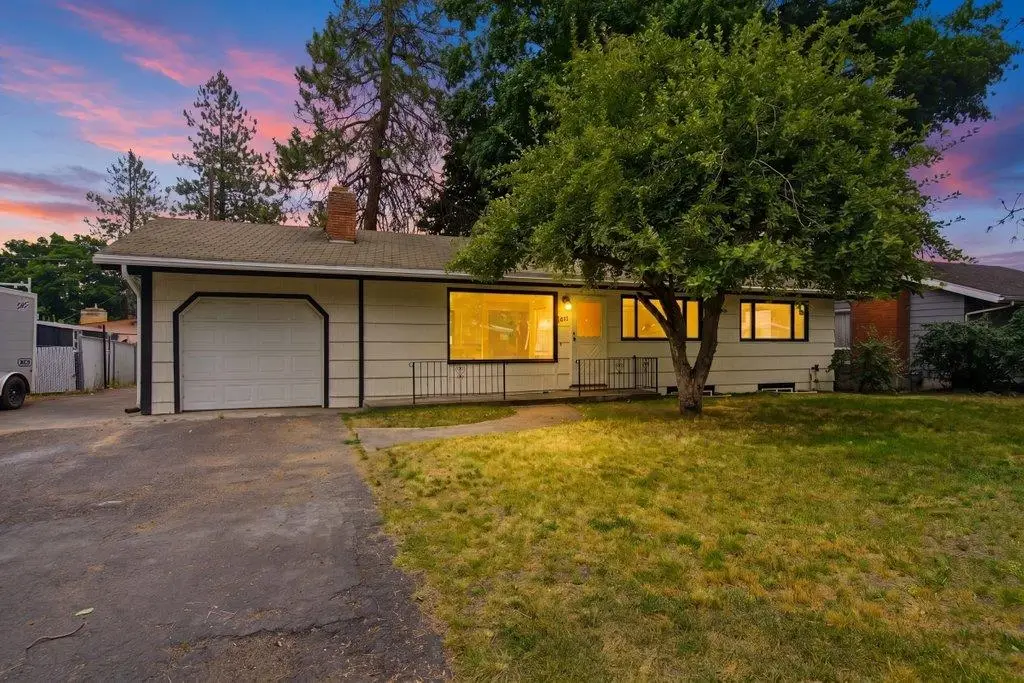 6912 N N Monroe St, Spokane, WA 99208 - #1