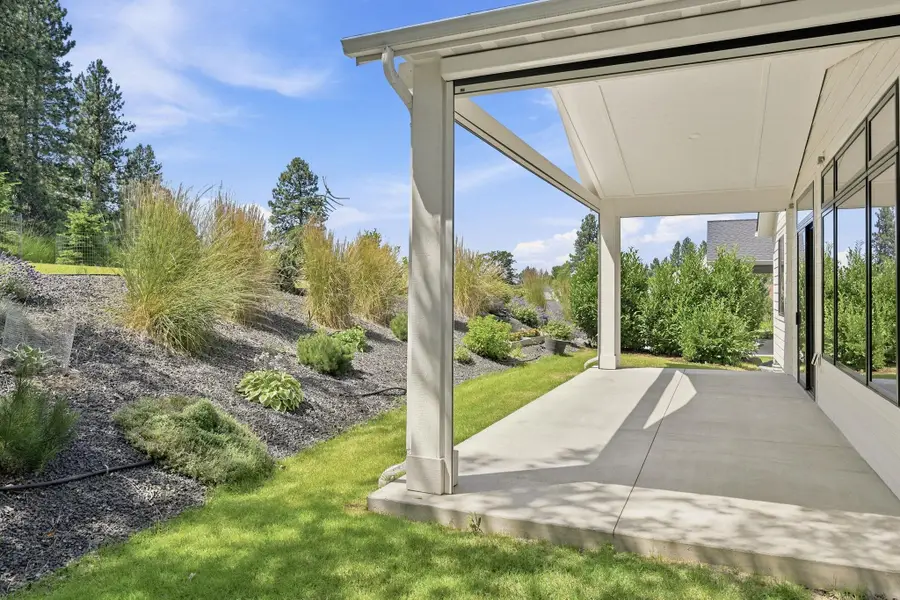 1712 S Lloyd Ln, Spokane, WA 99212 - #2