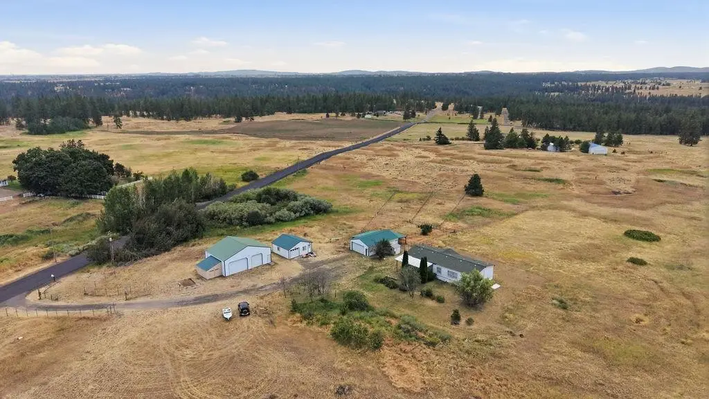 3605 N Christensen Rd, Medical Lake, WA 99022 - #1