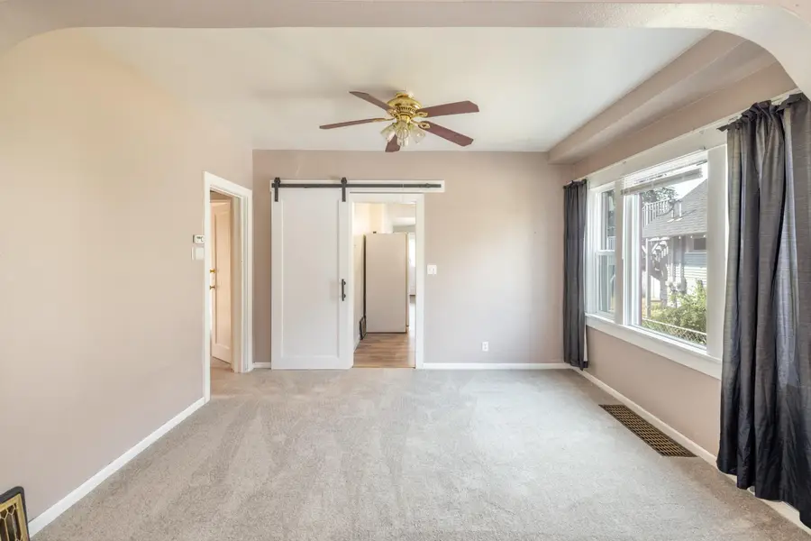 824 E Gordon Ave, Spokane, WA 99207 - #3
