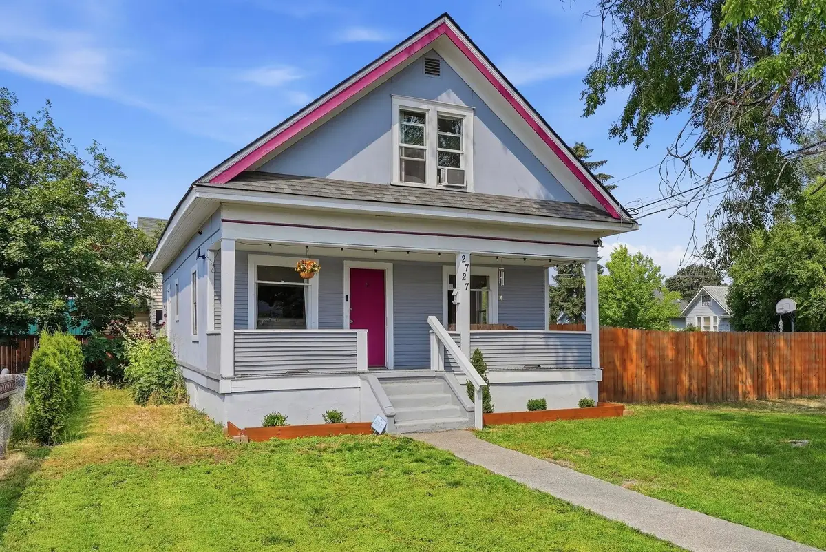 2727 N Crestline St, Spokane, WA 99207 - #1