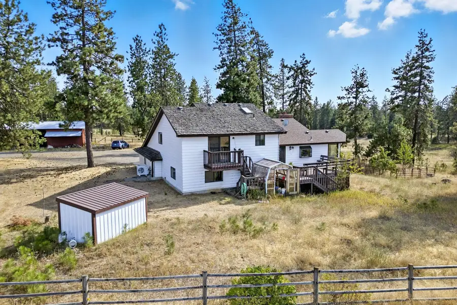 14510 W Pine Bluff Rd, Nine Mile Falls, WA 99026 - #3
