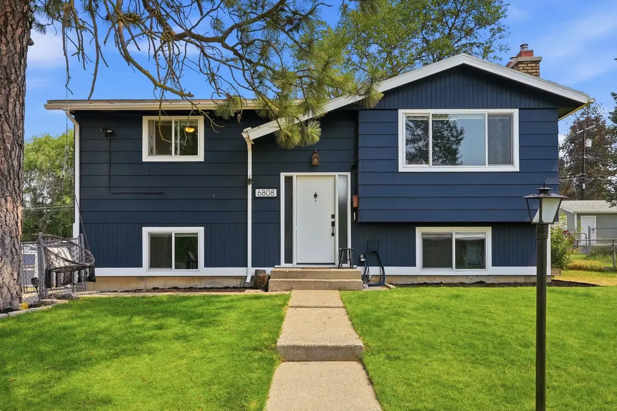6808 N Calispel St, Spokane, WA 99208 - #1
