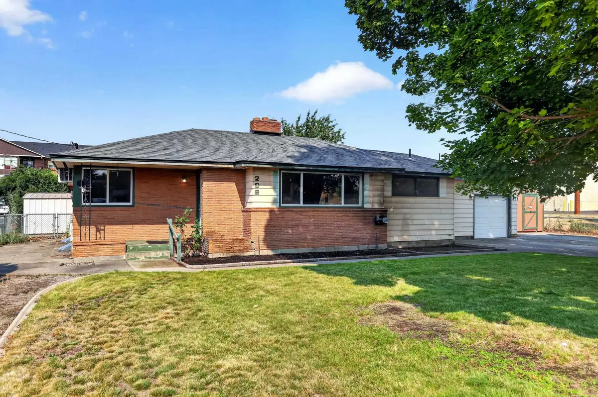 206 S Blake Rd, Spokane Valley, WA 99216 - #1