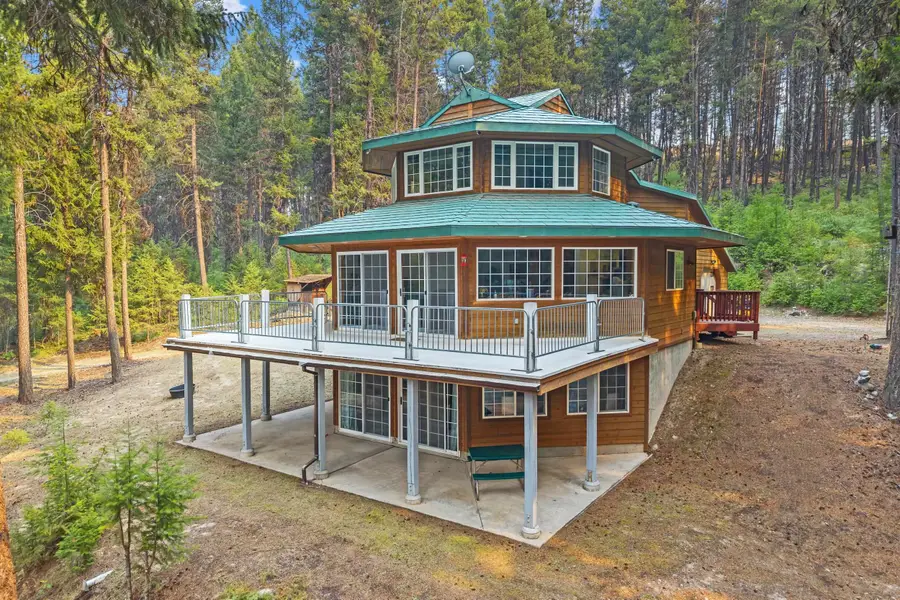 21 Harms Way, Republic, WA 99166 - #2