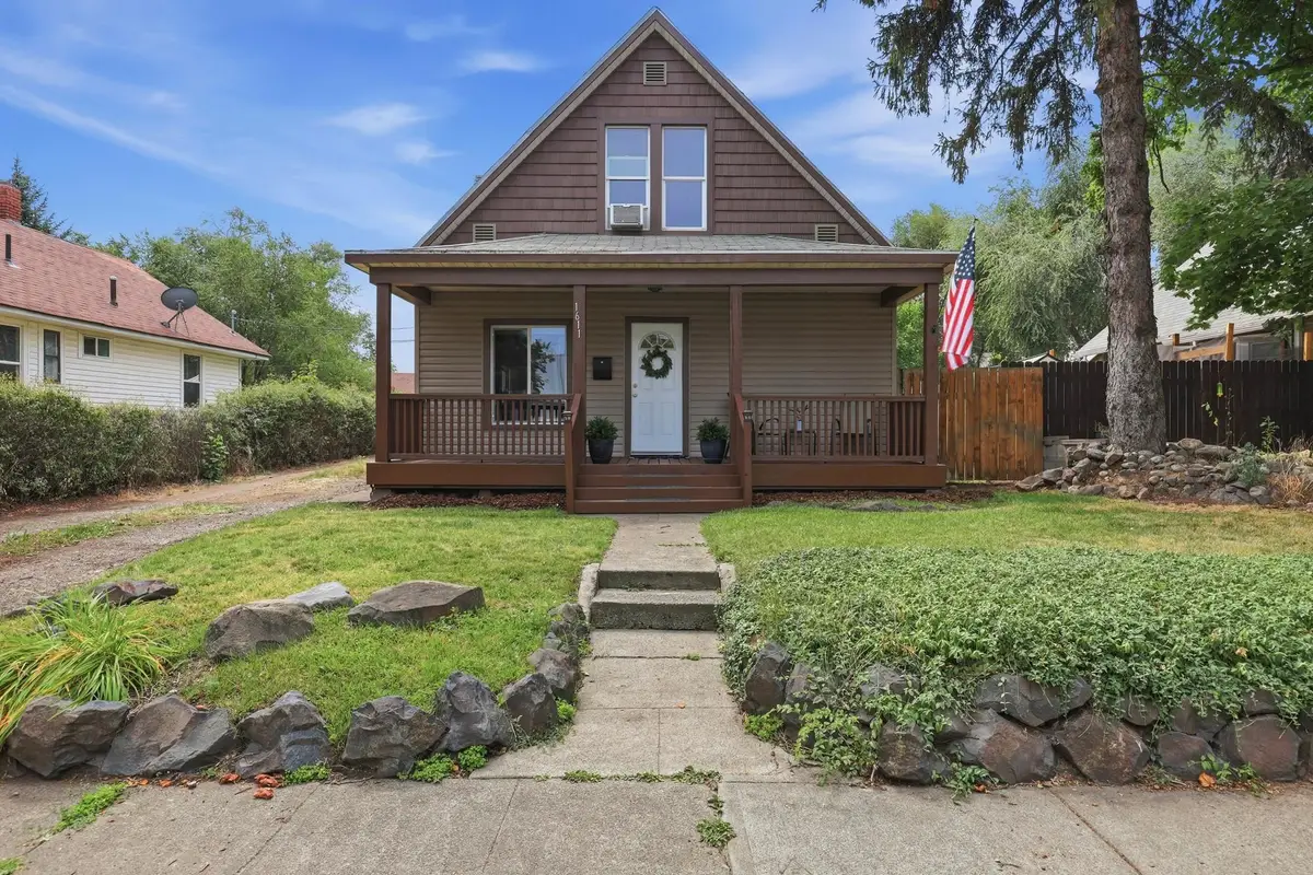 1611 W Mansfield Ave, Spokane, WA 99205 - #1