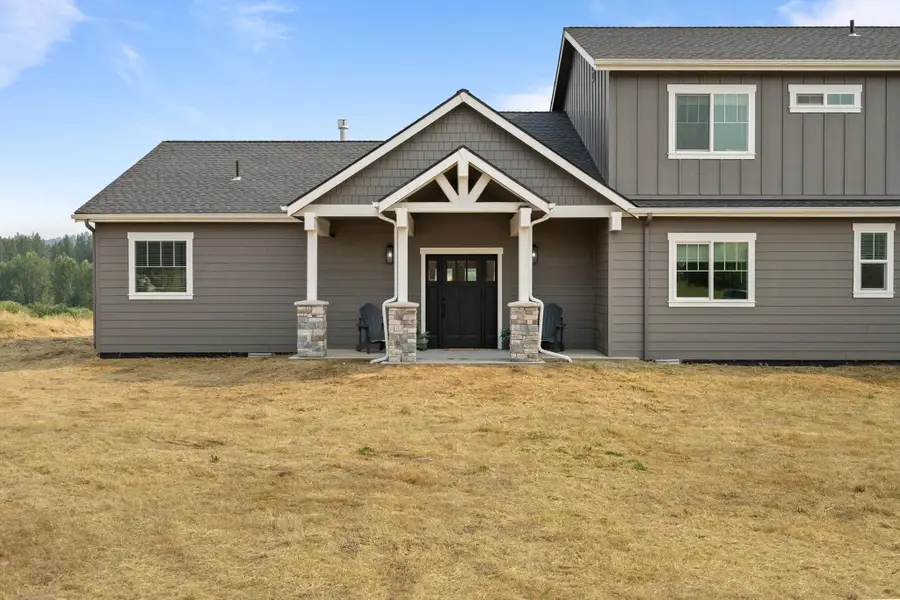 21807 N Creekside Ln, Colbert, WA 99005 - #2