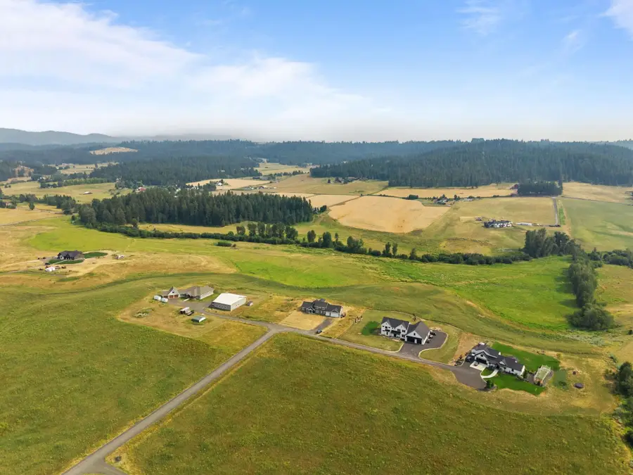 21807 N Creekside Ln, Colbert, WA 99005 - #3