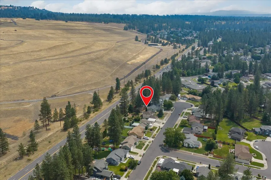 7602 N Old Fort Dr, Spokane, WA 99208 - #2