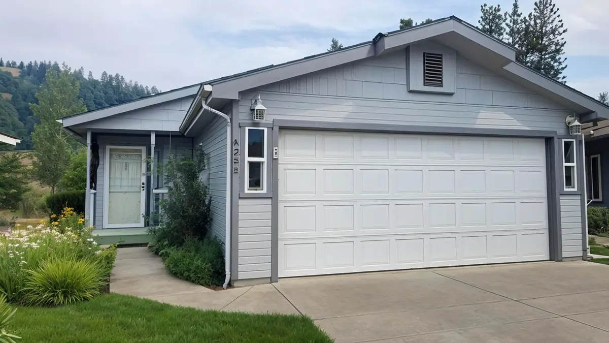 4302 S Sunny Creek Cir, Spokane, WA 99224 - #1
