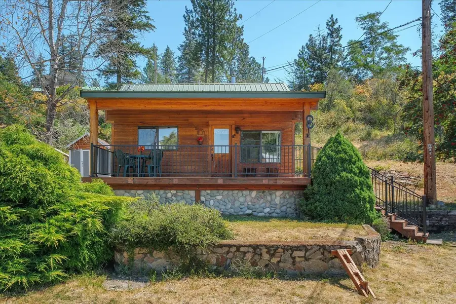 12512 N East Newman Lake Dr, Newman Lake, WA 99025 - #3