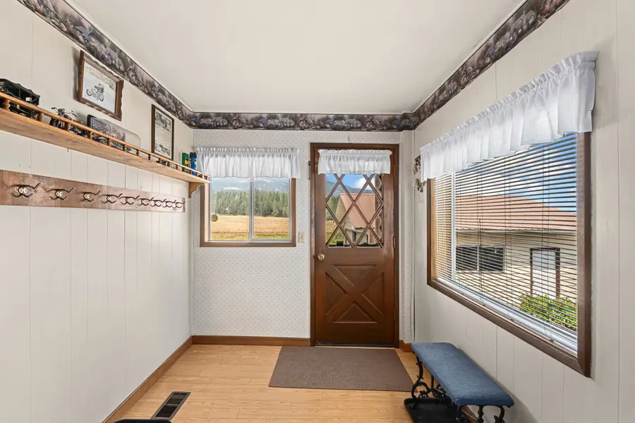 2228 Blue Creek Rd, Addy, WA 99101 - #3