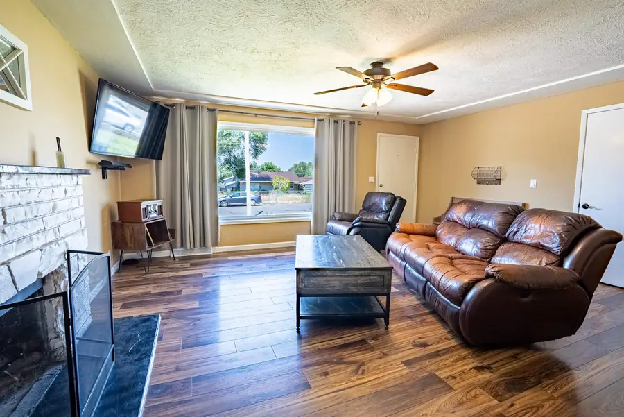 8206 E Boone Ave, Spokane Valley, WA 99212 - #3