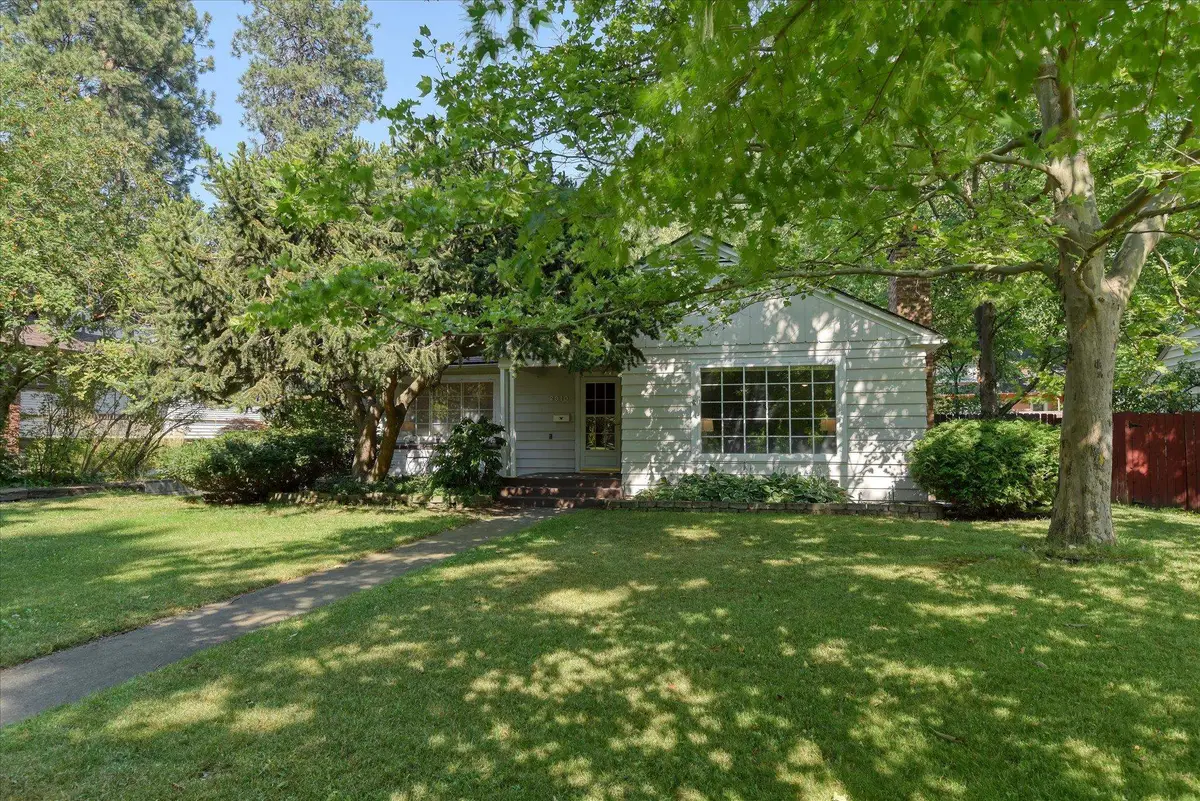 2910 N East Oval St, Spokane, WA 99205 - #1