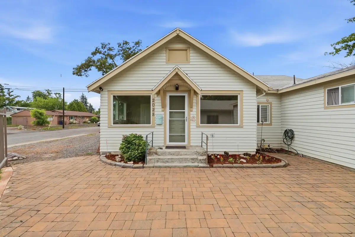 2028 E Mission Ave, Spokane, WA 99202 - #1