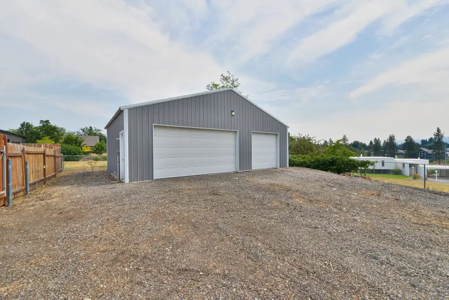 8302 E Maringo Dr, Spokane, WA 99212 - #3