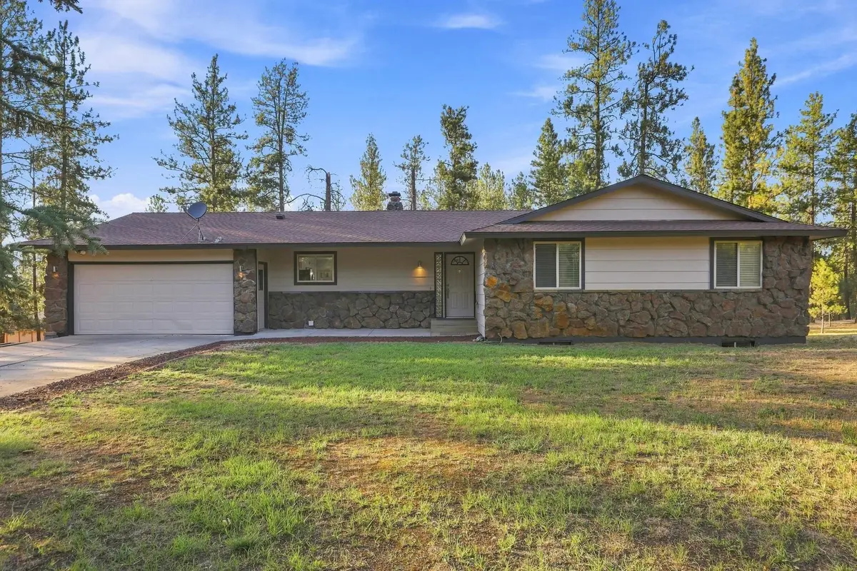 21808 W Bannock Ave, Medical Lake, WA 99022 - #1